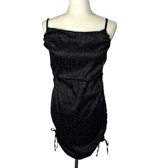 Wild Fable Women's Size Medium Black Satin Sleeveless Leopard Side Bodycon Dress - Picture 1 of 9